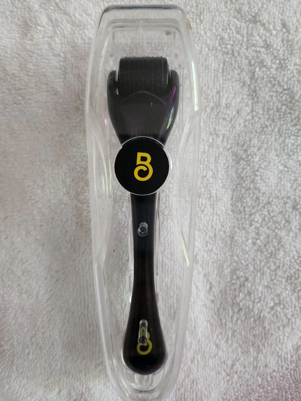 Derma Roller for Thicker-Looking Beard - Yellow Packaging, Black Roller